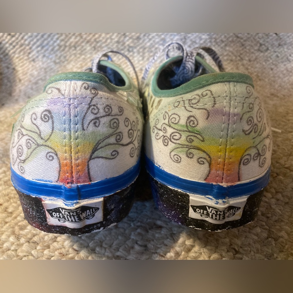 Van’s “Off The Wall” Custom Designed Outdoors Scene Painting Canvas Sneakers - Picture 12 of 13